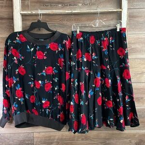 Vintage Women’s 2 Piece Skirt Set Floral Boho Cottagecore Retro Black & Red